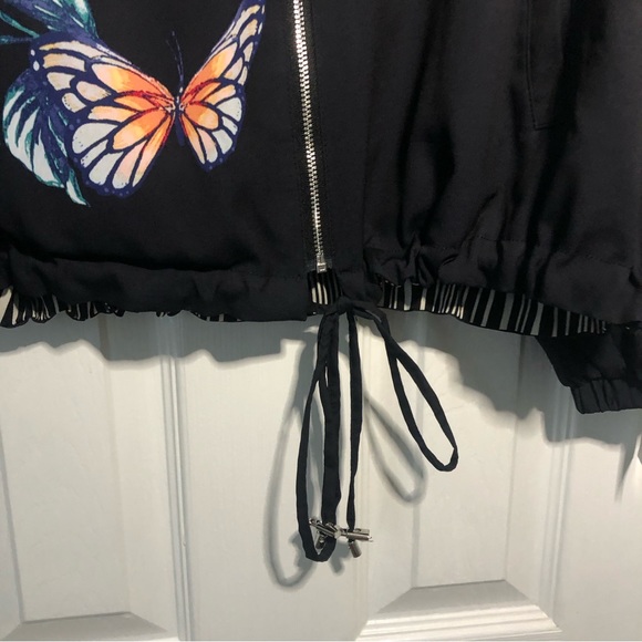 Chico's Reversible Floral Butterfly Cinch Waist Zip Front Bomber Jacket Navy 2 - Picture 7 of 9